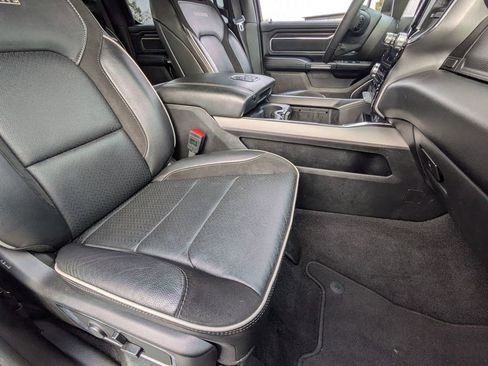 Used 2025 RAM 1500 Laramie image 31