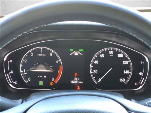 Used 2018 Honda Accord Touring image 11