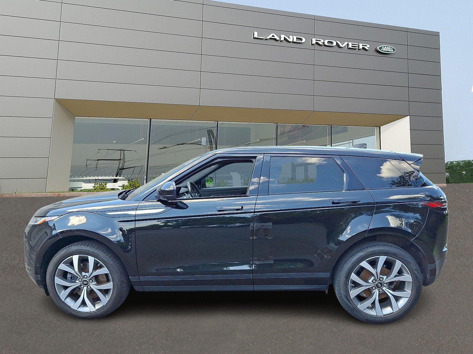 Used 2020 Land Rover Range Rover Evoque SE AWD/4WD image 6