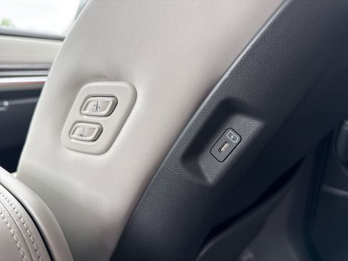 Used 2025 Hyundai Santa Fe Calligraphy AWD/4WD image 20