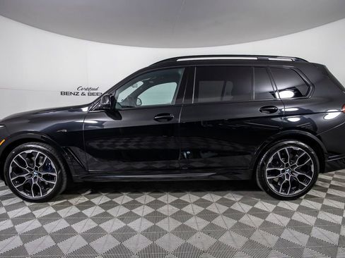 Used 2025 BMW X7 M60i AWD/4WD image 11