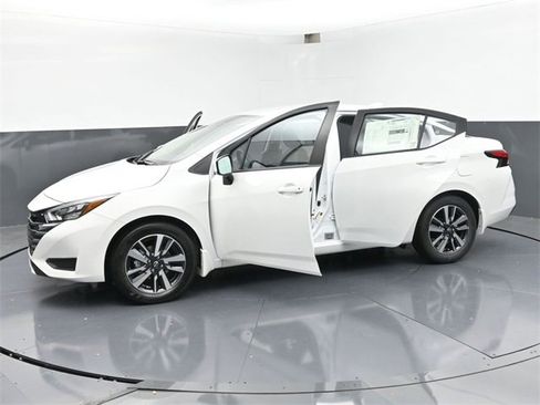 New 2025 Nissan Versa SV w/ Trunk Package image 47