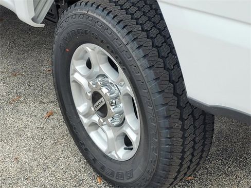 New 2026 Ford F250 XLT image 5