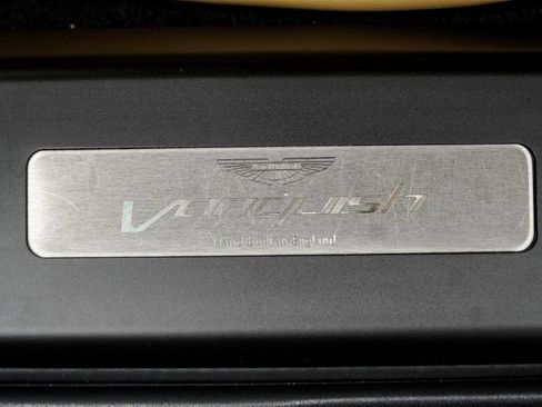Used 2017 Aston Martin Vanquish Coupe RWD image 21