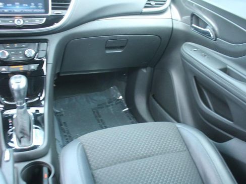 Used 2017 Buick Encore Preferred image 17