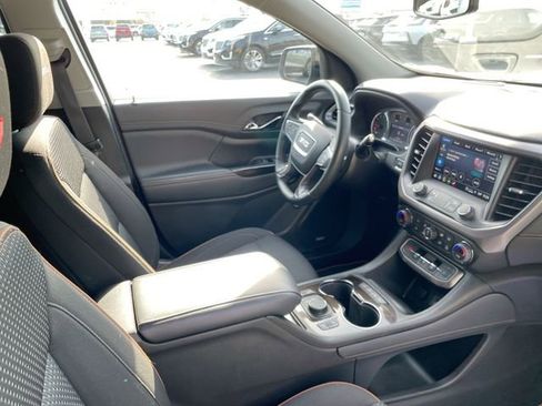 Used 2023 GMC Acadia AT4 AWD/4WD image 18