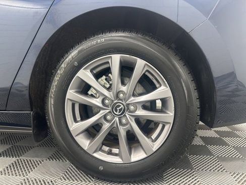 Used 2022 MAZDA MAZDA3 s image 10