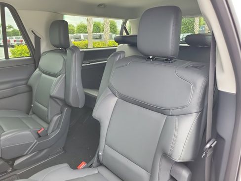 New 2026 Ford Expedition Max Active RWD image 14