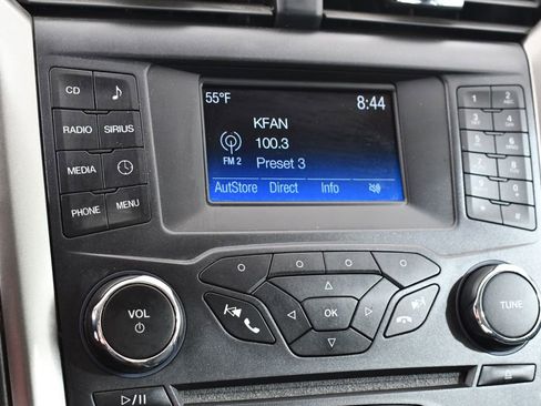 Used 2017 Ford Fusion SE image 27