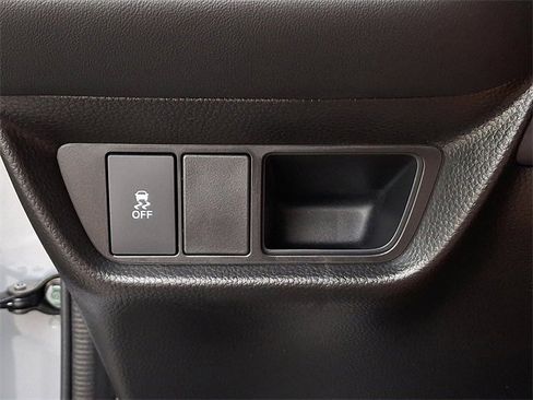 Certified 2026 Honda HR-V Sport image 26