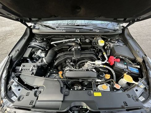 Certified 2025 Subaru Crosstrek 2.5i Limited AWD/4WD image 14