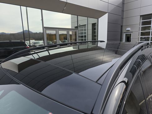 Used 2024 Mercedes-Benz GLS 63 AMG 4MATIC image 13