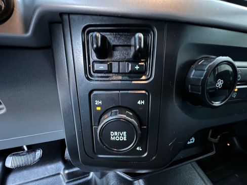 Used 2022 Ford F150 XL w/ Trailer Tow Package image 22