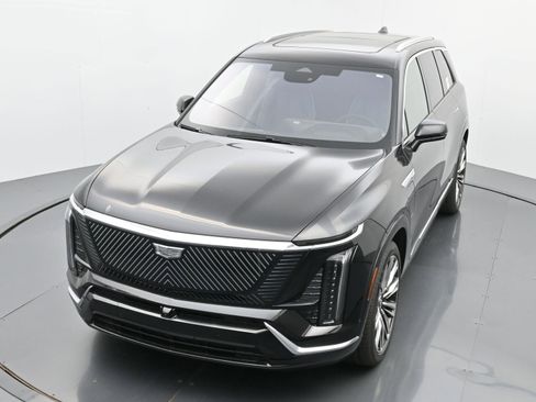 New 2026 Cadillac Vistiq Premium Luxury w/ LPO, Floor Liner Package image 23
