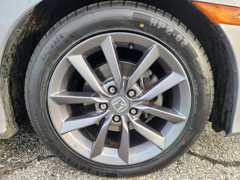 Certified 2020 Honda Civic EX image 20