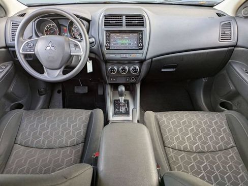 Used 2025 Mitsubishi Outlander Sport AWD image 15