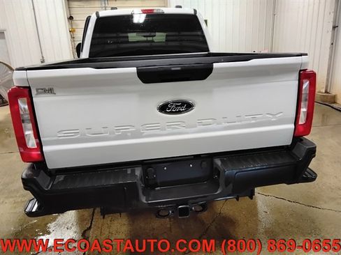 Used 2026 Ford F250 XL w/ FX4 Off-Road Package image 8