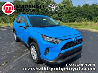 Used 2019 Toyota RAV4 XLE w/ Convenience Package AWD/4WD video 1