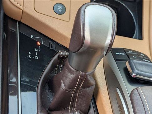 Used 2018 Lexus ES 350 w/ Luxury Package w/Wood Trim FWD image 7