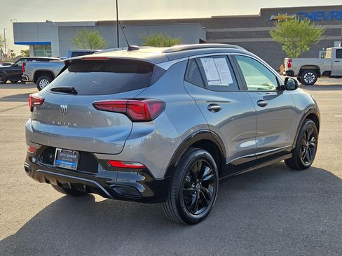 Used 2025 Buick Encore GX Sport Touring FWD image 5