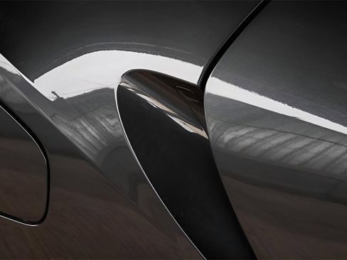 Used 2019 BMW i8 Roadster image 25