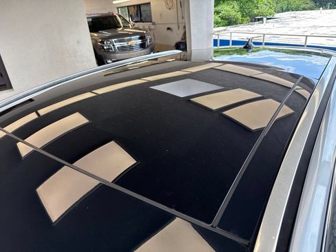 Certified 2021 Lincoln Corsair AWD w/ Premium Package image 10
