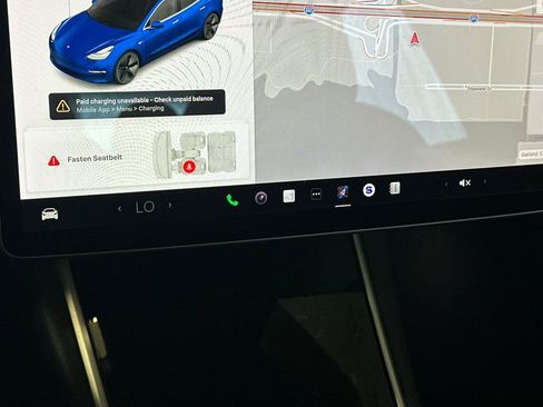 Used 2018 Tesla Model 3 Long Range RWD image 20