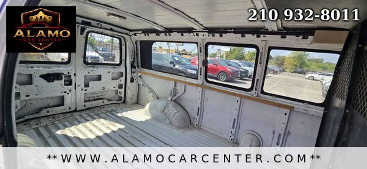 Used 2009 Chevrolet Express 1500 RWD image 20