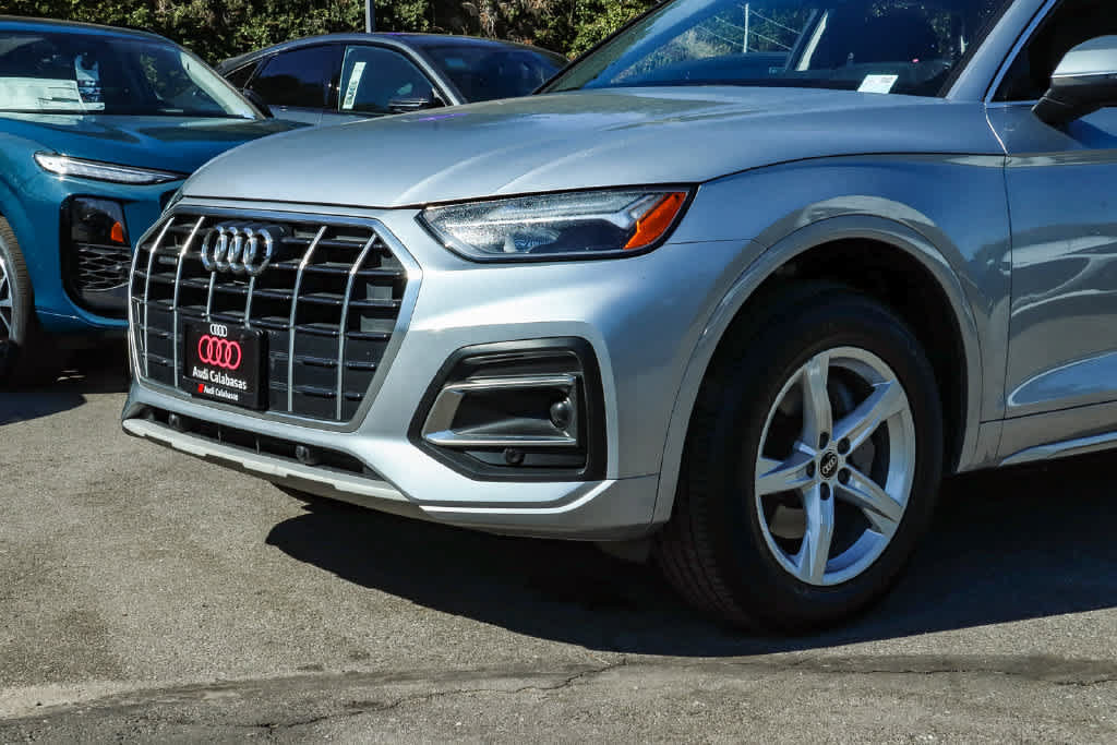 Used 2022 Audi Q5 2.0T Premium w/ Convenience Package AWD/4WD image 7