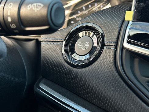 New 2026 Jeep Compass Latitude image 19