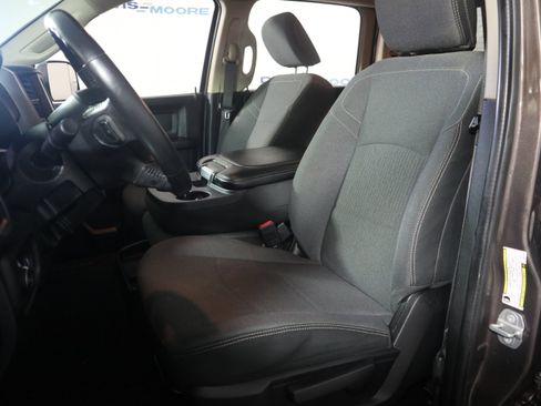 Used 2020 RAM 2500 Tradesman w/ Safety Group image 22