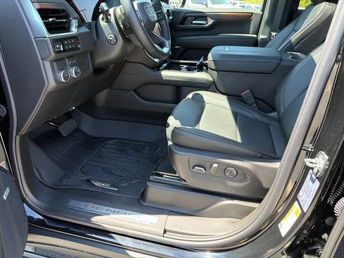 New 2026 GMC Yukon Denali w/ Sun & Power Step Package RWD image 9