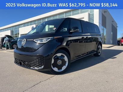 New 2025 Volkswagen ID. Buzz Pro S