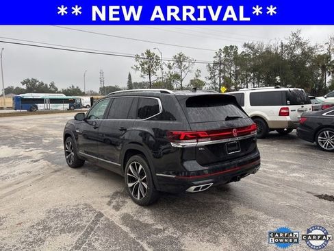 Used 2024 Volkswagen Atlas SEL Premium R-Line image 3
