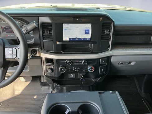 Used 2025 Ford F350 XL image 10