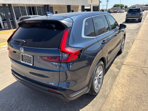 Used 2024 Honda CR-V EX image 7
