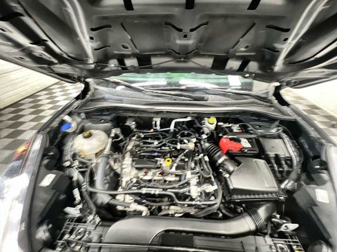 Used 2022 Ford Escape SE w/ Cold Weather Package image 17