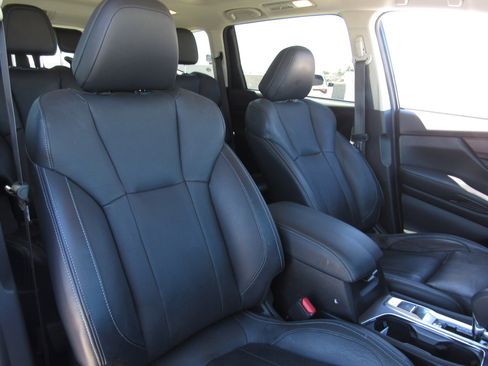 Used 2023 Subaru Ascent Touring image 11