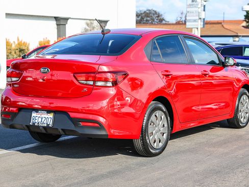 Used 2019 Kia Rio S image 22