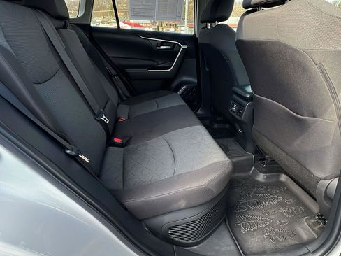 Used 2024 Toyota RAV4 AWD Hybrid image 15