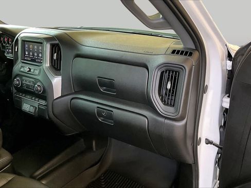 Used 2026 Chevrolet Silverado 1500 W/T w/ Trailering Package RWD image 18