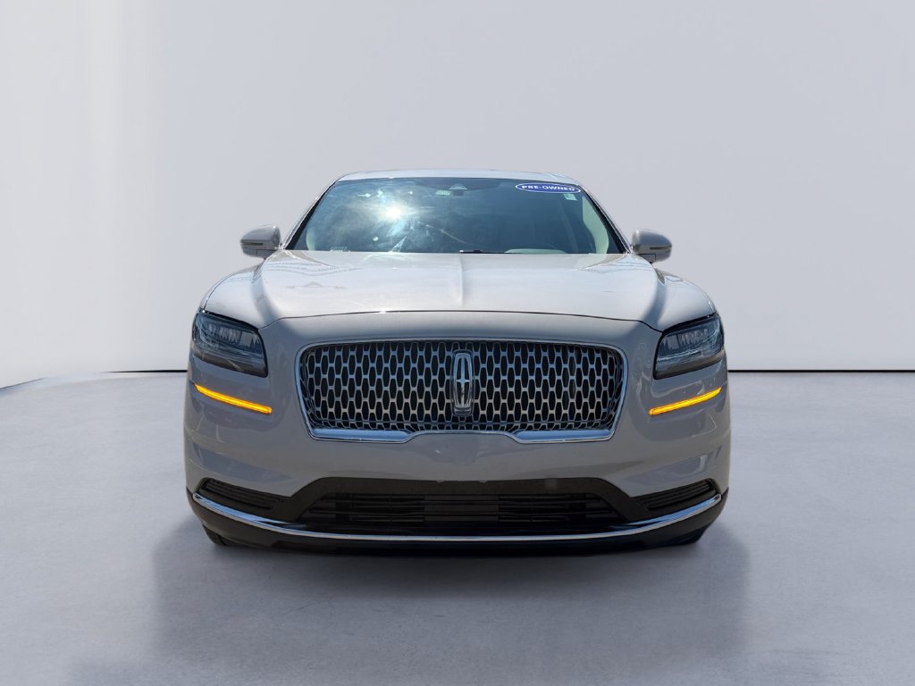 Used 2022 Lincoln Nautilus AWD w/ Premium Package image 8