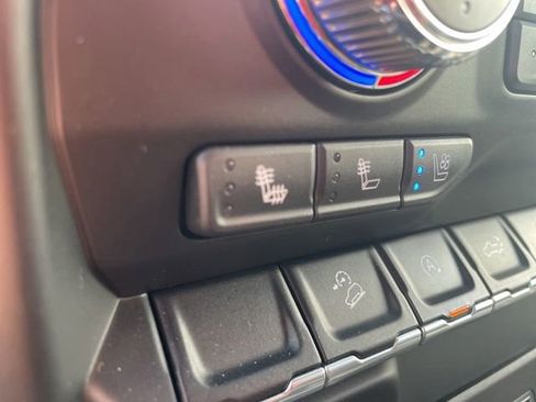 Used 2021 GMC Sierra 1500 AT4 AWD/4WD image 18