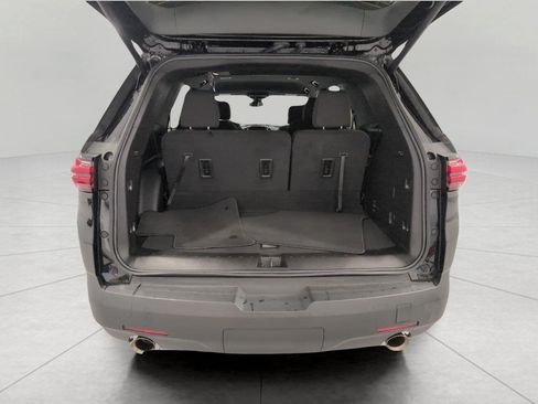 Used 2023 Chevrolet Traverse LT AWD/4WD image 15
