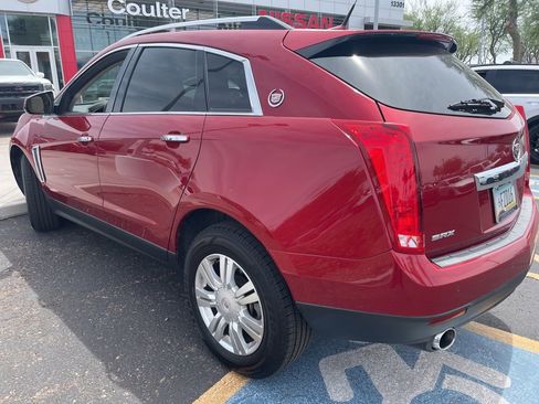 Used 2014 Cadillac SRX Luxury w/ Driver Awareness Package image 5