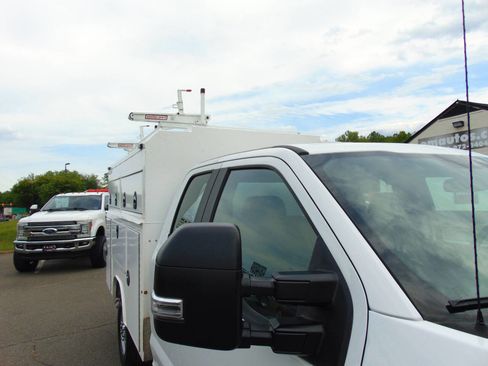 Used 2020 Ford F250 XL w/ Power Equipment Group AWD/4WD image 57