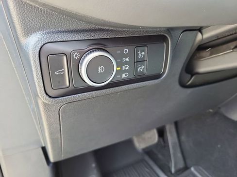 New 2026 Ford Explorer Active image 14