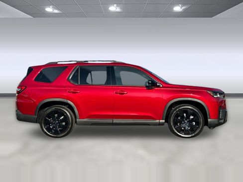 New 2026 Honda Pilot Black Edition image 7