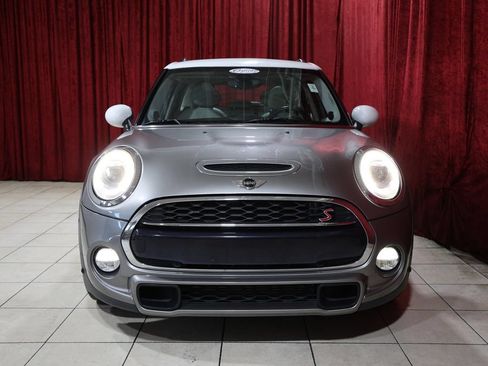 Used 2018 MINI Cooper S FWD image 9