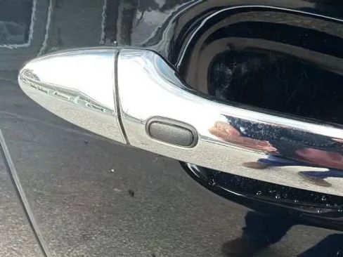 Used 2014 Lexus LS 460 L w/ Ultra Luxury Package image 18